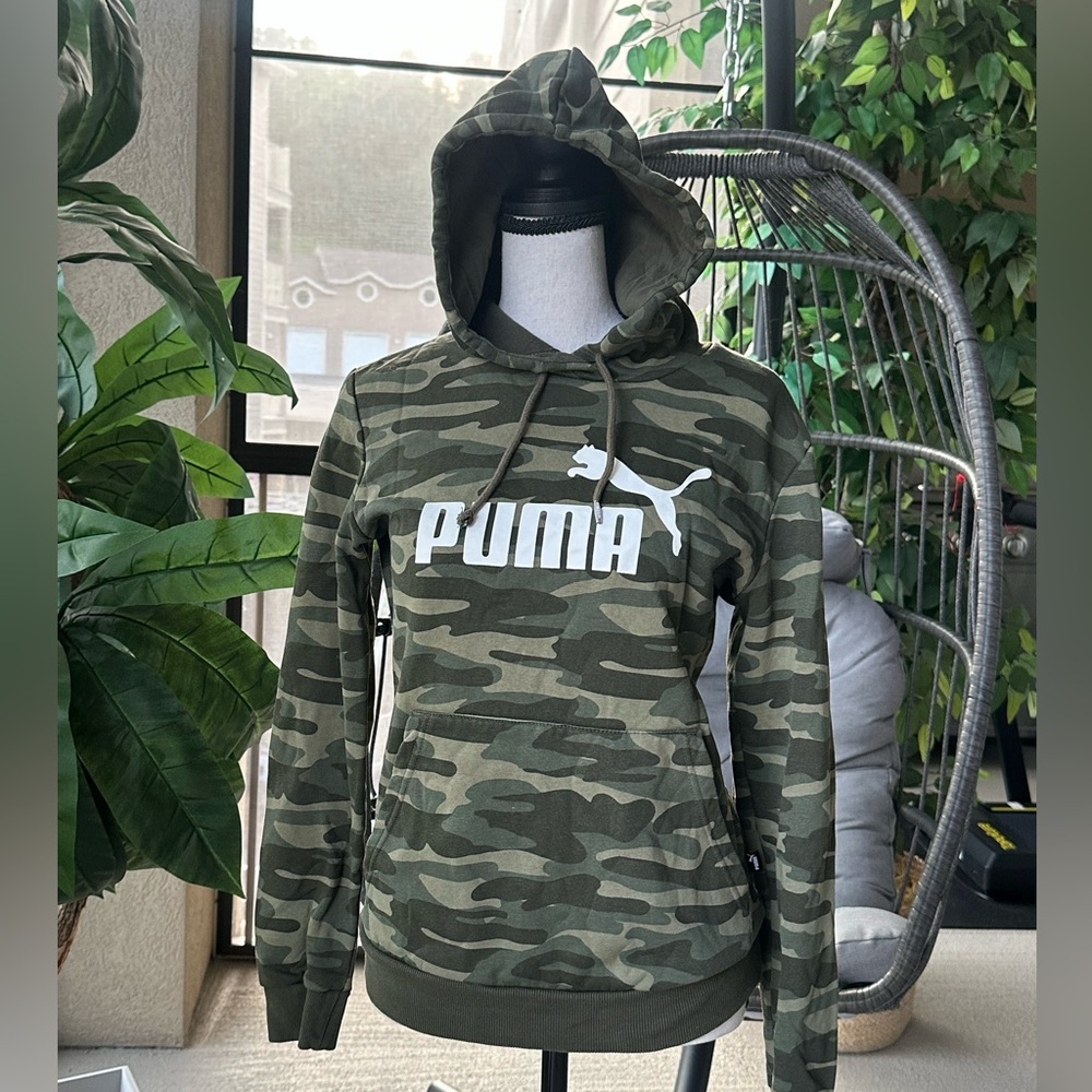 PUMA Green Camouflage Fitted Hooded Sweatshirt